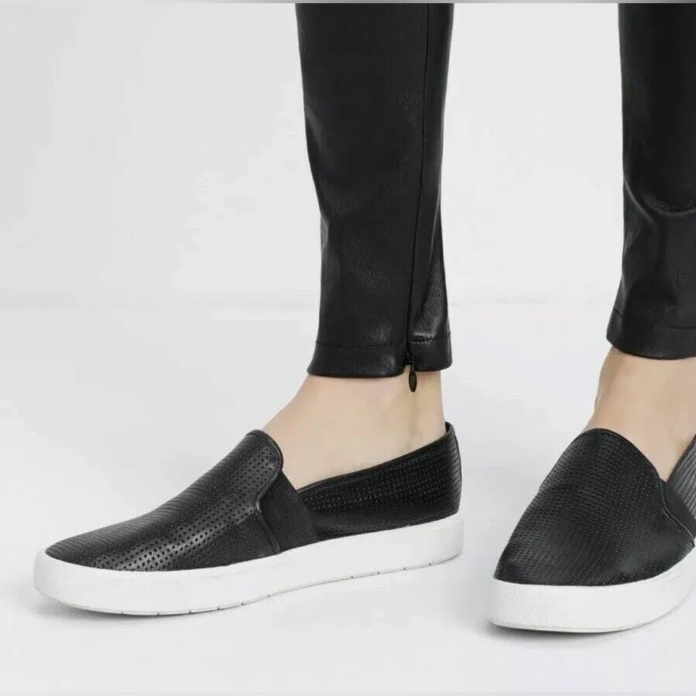 NEW! Vince Blair Leather Slip-On Sneakers Black Size 8